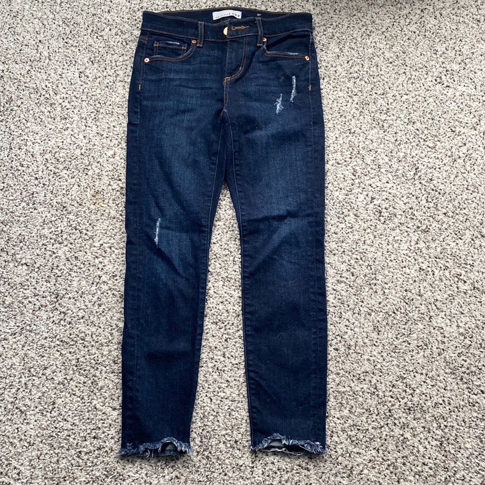 Like new loft skinny jeans sz 00 24 petite